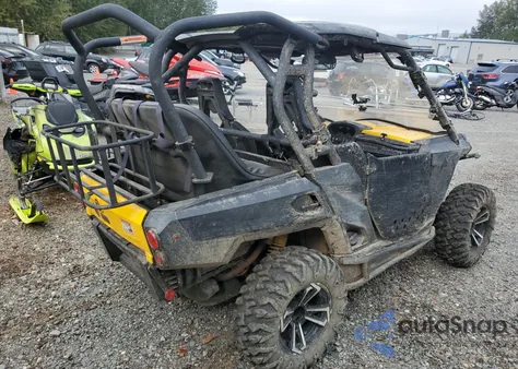 2011 Can Am Commander 1000X z USA, uszkodzony, nr VIN 3JBKXLP1XBJ001049